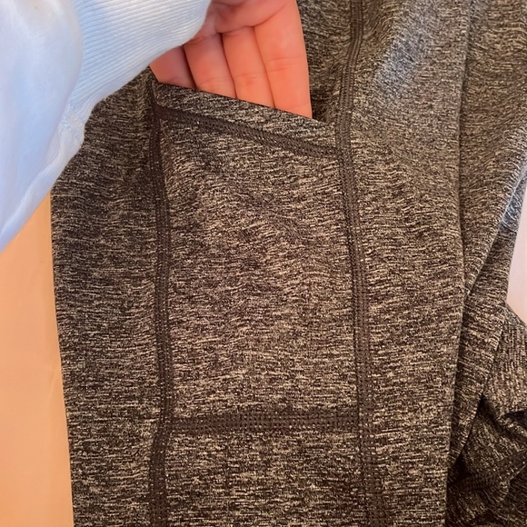 AERIE High Waisted Leggings - Picture 5 of 7